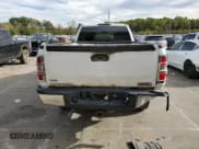 ✅ 2007 Chevrolet Silverado 2500HD Work Truck • VIN: 1GCHK29K77E554985 • Lot: 86100185. Wystawiony na Copart z przebiegiem 314 569 mil. Bezpłatny archiwum sprzedaży aukcyjnych z USA i szczegółowy raport historii pojazdu na DreamBid. Zdjęcie 6.