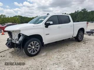 2020 Chevrolet Silverado 1500 LT z VIN 3GCPWCEK6LG442502, wystawiony jako Copart lot #70932135 z przebiegiem 65 357 mil mil oraz Szkoda całkowita • Salvage title. Historia ofert i sprzedaży dostępna na DreamBid. Obrazek 1.