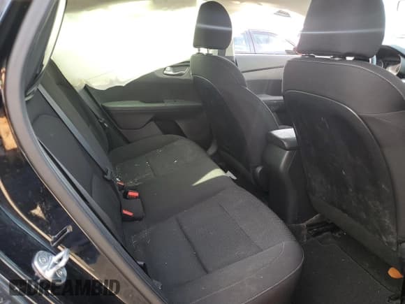 ✅ 2020 Kia Forte FE • VIN: 3KPF24AD5LE224258 • Lot: 87000585. Listed on Copart with 57,348 mi. Free auction sales archive from the USA and detailed vehicle history report at DreamBid. Image 10.