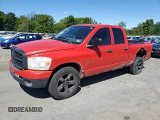 2008 Dodge 1500 SLT z VIN 1D7HU18N18J221342, wystawiony jako Copart lot #70409375 z przebiegiem 198 564 mil mil oraz Czysty tytuł • Clean title. Historia ofert i sprzedaży dostępna na DreamBid. Obrazek 1.