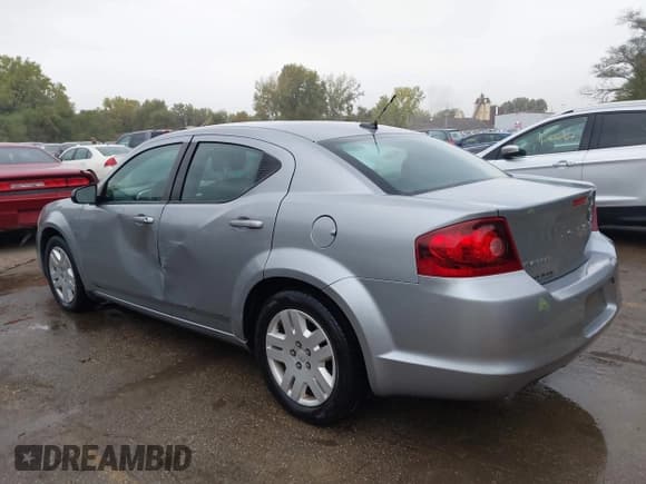 ✅ 2014 Dodge Avenger SE • VIN: 1C3CDZAB4EN111123 • Лот: 43440106. Опубликован ранее на IAAI с пробегом 129 181 миль. Бесплатный доступ к архиву аукционных продаж из США и подробный отчёт об истории автомобиля на DreamBid. Изображение 3.