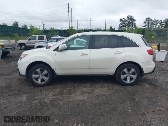 ✅ 2011 Acura MDX Technology • VIN: 2HNYD2H69BH511906 • Lot: 42354089. Listed on IAAI with Not provided. Free auction sales archive from the USA and detailed vehicle history report at DreamBid. Image 13.