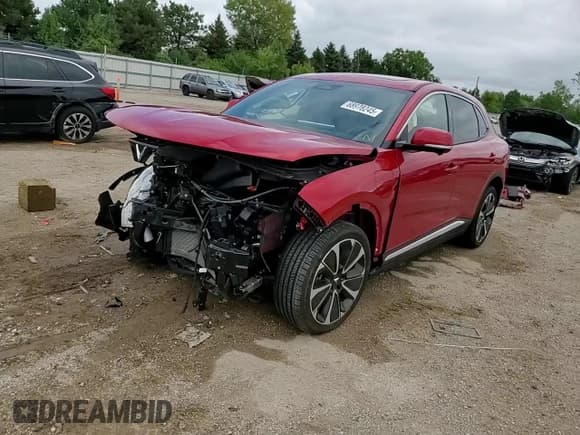 ✅ 2024 VinFast VF 8 Plus • VIN: RLLV1AFA3RH007957 • Лот: 68978245. Опубликован ранее на Copart с пробегом Не указан. Бесплатный доступ к архиву аукционных продаж из США и подробный отчёт об истории автомобиля на DreamBid. Изображение 14.