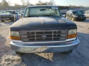 ✅ 1997 Ford F-250 • VIN: 1FTHF25H5VEB83286 • Lot: 80709934. Wystawiony na Copart z przebiegiem 352 173 mil. Bezpłatny archiwum sprzedaży aukcyjnych z USA i szczegółowy raport historii pojazdu na DreamBid. Zdjęcie 5.