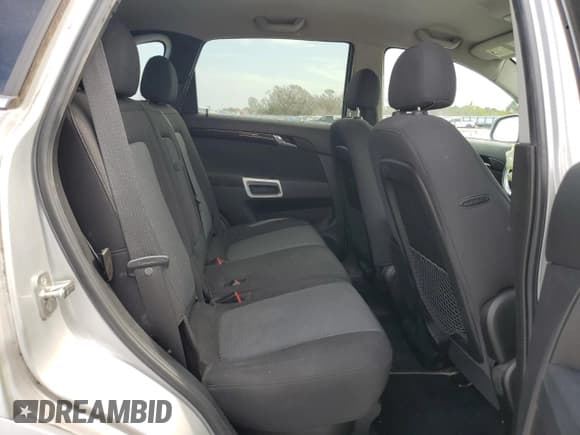 ✅ 2014 Chevrolet Captiva Sport LT • VIN: 3GNAL3EK0ES525509 • Lot: 44223835. Wystawiony na Copart z przebiegiem 83 529 mil. Bezpłatny archiwum sprzedaży aukcyjnych z USA i szczegółowy raport historii pojazdu na DreamBid. Zdjęcie 12.