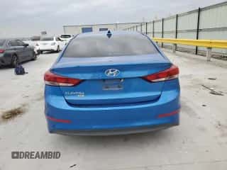2017 Hyundai Elantra SE z VIN 5NPD74LF1HH191771, wystawiony jako Copart lot #82762305 z przebiegiem 137 493 mil mil oraz Czysty tytuł • Clean title. Historia ofert i sprzedaży dostępna na DreamBid. Obrazek 6.