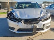 ✅ 2017 Nissan Sentra S • VIN: 3N1AB7APXHY245542 • Lot: 94109505. Wystawiony na Copart z przebiegiem 136 994 mil. Bezpłatny archiwum sprzedaży aukcyjnych z USA i szczegółowy raport historii pojazdu na DreamBid. Zdjęcie 5.