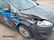 ✅ 2013 Ford C-Max SE • VIN: 1FADP5AU8DL509369 • Lot: 42131921. Wystawiony na IAAI z przebiegiem 191 980 mil. Bezpłatny archiwum sprzedaży aukcyjnych z USA i szczegółowy raport historii pojazdu na DreamBid. Zdjęcie 6.