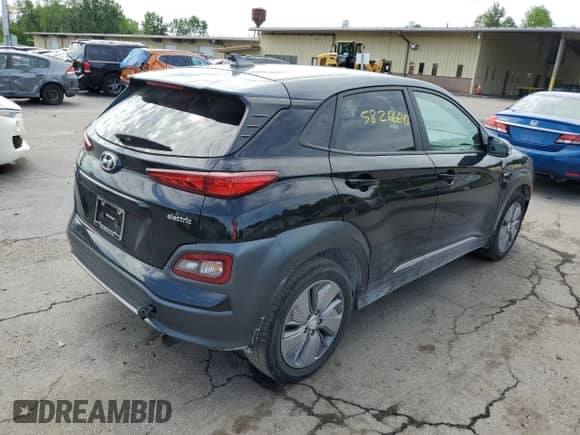 2019 Hyundai Kona SEL z VIN KM8K23AG1KU054365, wystawiony jako Copart lot #58266643 z przebiegiem 27 360 mil mil oraz . Historia ofert i sprzedaży dostępna na DreamBid. Obrazek 3.