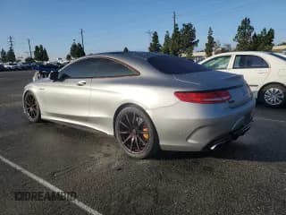 ✅ 2015 Mercedes-Benz S 63 AMG • VIN: WDDXJ7JB6FA001358 • Лот: 93156035. Опубликован ранее на Copart с пробегом 49 234 миль. Бесплатный доступ к архиву аукционных продаж из США и подробный отчёт об истории автомобиля на DreamBid. Изображение 2.