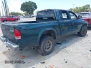 ✅ 2000 Dodge Dakota Sport • VIN: 1B7GG2AN4YS641376 • Lot: 42867876. Wystawiony na IAAI z przebiegiem 282 598 mil. Bezpłatny archiwum sprzedaży aukcyjnych z USA i szczegółowy raport historii pojazdu na DreamBid. Zdjęcie 4.