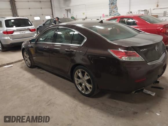 ✅ 2012 Acura TL Advance • VIN: 19UUA9F77CA000052 • Lot: 41835281. Wystawiony na IAAI z przebiegiem 213 567 mil. Bezpłatny archiwum sprzedaży aukcyjnych z USA i szczegółowy raport historii pojazdu na DreamBid. Zdjęcie 3.