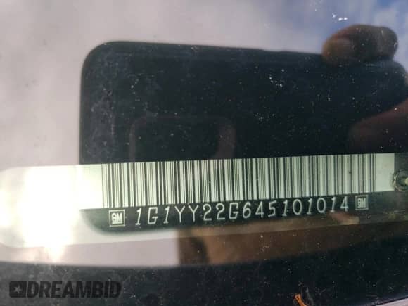 2004 Chevrolet Corvette z VIN 1G1YY22G645101014, wystawiony jako Copart lot #45772485 z przebiegiem 65 609 mil mil oraz Szkoda całkowita • Salvage title. Historia ofert i sprzedaży dostępna na DreamBid. Obrazek 13.