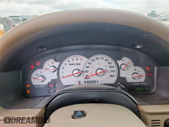 ✅ 2005 Mercury Mountaineer Convenience • VIN: 4M2ZU66K35ZJ21254 • Lot: 81519605. Wystawiony na Copart z przebiegiem 195 222 mil. Bezpłatny archiwum sprzedaży aukcyjnych z USA i szczegółowy raport historii pojazdu na DreamBid. Zdjęcie 9.