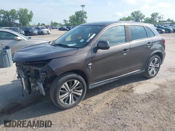 ✅ 2020 Mitsubishi Outlander ES • VIN: JA4AR3AU1LU024621 • Lot: 42763806. Listed on IAAI with 76,768 mi. Free auction sales archive from the USA and detailed vehicle history report at DreamBid. Image 2.