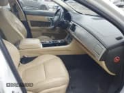 ✅ 2013 Jaguar XF RWD • VIN: SAJWA0E78D8S63181 • Лот: 41725042. Опубликован ранее на IAAI с пробегом Не указан. Бесплатный доступ к архиву аукционных продаж из США и подробный отчёт об истории автомобиля на DreamBid. Изображение 5.