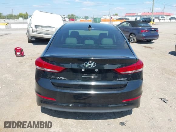 ✅ 2017 Hyundai Elantra SE • VIN: 5NPD84LF2HH035817 • Lot: 43223827. Listed on IAAI with 76,883 mi. Free auction sales archive from the USA and detailed vehicle history report at DreamBid. Image 16.