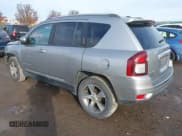 ✅ 2017 Jeep Compass High Altitude • VIN: 1C4NJDEB1HD171980 • Lot: 43665749. Wystawiony na IAAI z przebiegiem 111 542 mil. Bezpłatny archiwum sprzedaży aukcyjnych z USA i szczegółowy raport historii pojazdu na DreamBid. Zdjęcie 3.