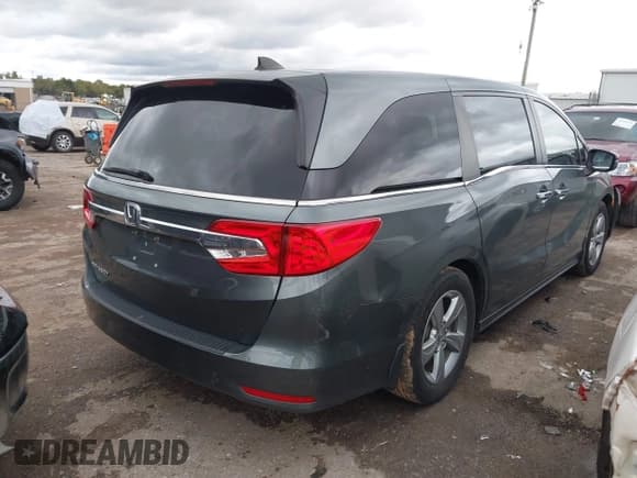 ✅ 2018 Honda Odyssey EX-L • VIN: 5FNRL6H7XJB096838 • Лот: 43560849. Опубликован ранее на IAAI с пробегом 88 239 миль. Бесплатный доступ к архиву аукционных продаж из США и подробный отчёт об истории автомобиля на DreamBid. Изображение 4.