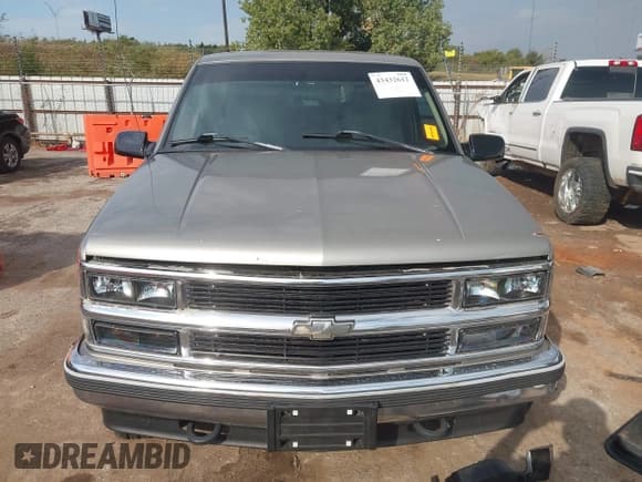 ✅ 1998 Chevrolet Silverado 1500 • VIN: 1GCEK19R7WR128375 • Lot: 43432612. Listed on IAAI with Not provided. Free auction sales archive from the USA and detailed vehicle history report at DreamBid. Image 13.