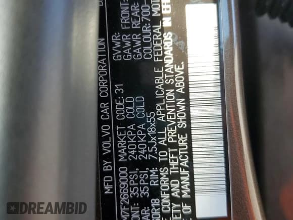 ✅ 2015 Volvo XC60 T6 Platinum • VIN: YV4902RM7F2669000 • Lot: 80919325. Listed on Copart with 75,542 mi. Free auction sales archive from the USA and detailed vehicle history report at DreamBid. Image 13.