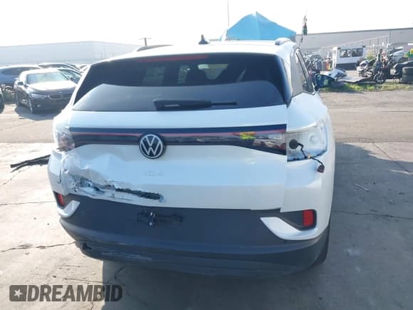 ✅ 2023 Volkswagen ID.4 Pro S • VIN: 1V2FMPE85PC011976 • Lot: 43817066. Wystawiony na IAAI z przebiegiem 24 856 mil. Bezpłatny archiwum sprzedaży aukcyjnych z USA i szczegółowy raport historii pojazdu na DreamBid. Zdjęcie 17.