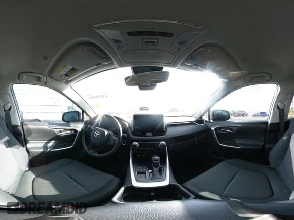 ✅ 2023 Toyota RAV4 XLE • VIN: 2T3W1RFV2PC250927 • Лот: 43544246. Опубликован ранее на IAAI с пробегом 27 978 миль. Бесплатный доступ к архиву аукционных продаж из США и подробный отчёт об истории автомобиля на DreamBid. Изображение 18.