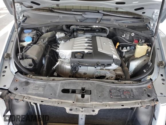 ✅ 2004 Volkswagen Touareg • VIN: WVGBC67L54D021262 • Lot: 64687405. Listed on Copart with 105,498 mi. Free auction sales archive from the USA and detailed vehicle history report at DreamBid. Image 11.