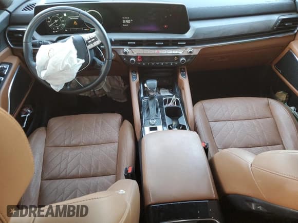 ✅ 2024 Kia Telluride SX X-Pro • VIN: 5XYP5DGC2RG507464 • Lot: 89888605. Listed on Copart with 28,142 mi. Free auction sales archive from the USA and detailed vehicle history report at DreamBid. Image 8.