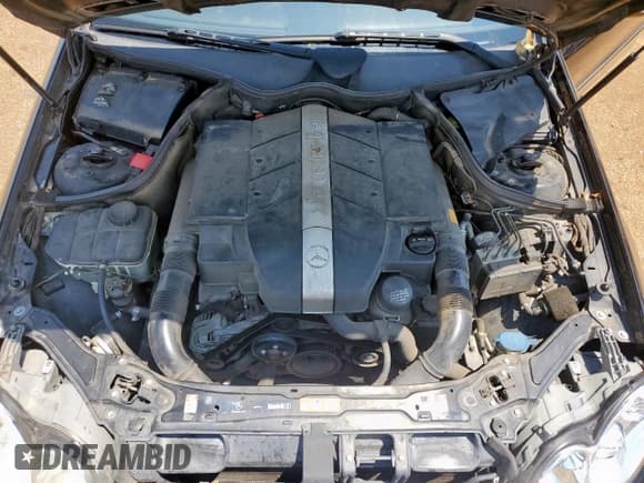 ✅ 2005 Mercedes-Benz CLK 320 • VIN: WDBTJ65J55F149232 • Лот: 68305365. Опубликован ранее на Copart с пробегом 127 872 миль. Бесплатный доступ к архиву аукционных продаж из США и подробный отчёт об истории автомобиля на DreamBid. Изображение 11.