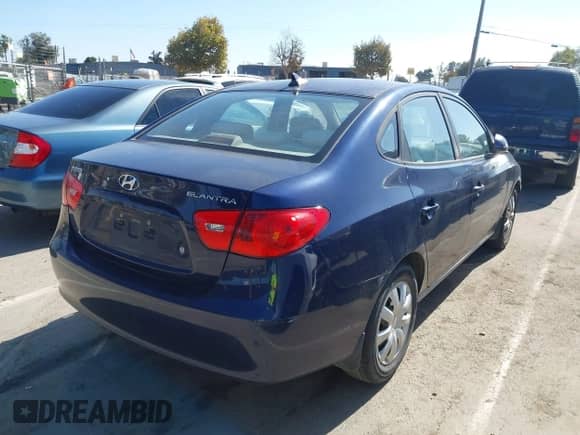 ✅ 2009 Hyundai Elantra GLS • VIN: KMHDU46D69U709119 • Lot: 43358328. Wystawiony na IAAI z przebiegiem 186 887 mil. Bezpłatny archiwum sprzedaży aukcyjnych z USA i szczegółowy raport historii pojazdu na DreamBid. Zdjęcie 4.