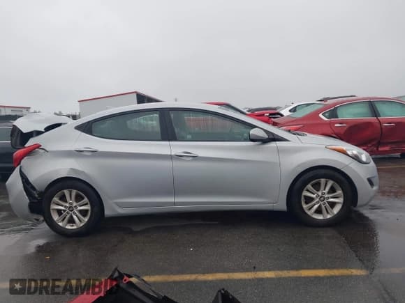 ✅ 2011 Hyundai Elantra GLS • VIN: 5NPDH4AE5BH038762 • Лот: 43532069. Опубликован ранее на IAAI с пробегом 153 791 миль. Бесплатный доступ к архиву аукционных продаж из США и подробный отчёт об истории автомобиля на DreamBid. Изображение 13.