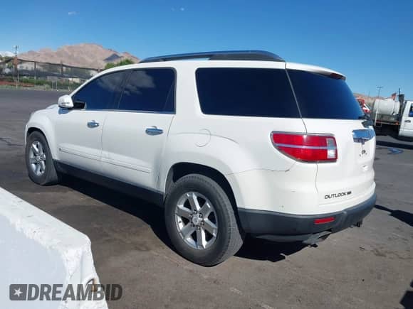 2007 Saturn Outlook XR z VIN 5GZER23777J163764, wystawiony jako IAAI lot #43466991 z przebiegiem 198 528 mil mil oraz . Historia ofert i sprzedaży dostępna na DreamBid. Obrazek 3.