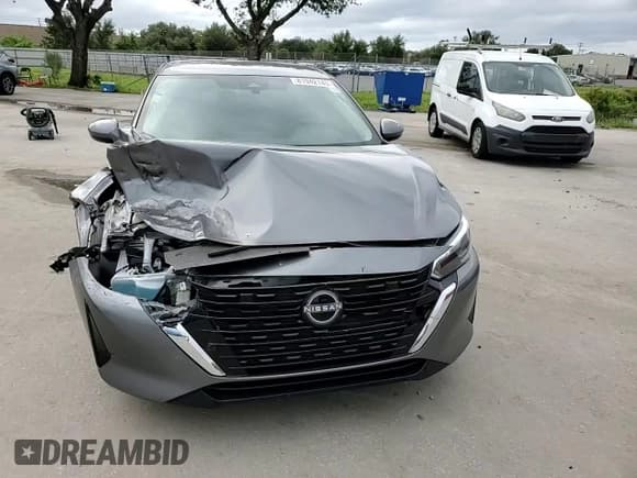 ✅ 2024 Nissan Sentra S • VIN: 3N1AB8BVXRY321068 • Lot: 81942145. Listed on Copart with 24,078 mi. Free auction sales archive from the USA and detailed vehicle history report at DreamBid. Image 13.