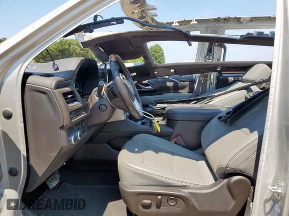 ✅ 2021 GMC Yukon SLT • VIN: 1GKS1BKD9MR242244 • Lot: 68963985. Listed on Copart with 89,355 mi. Free auction sales archive from the USA and detailed vehicle history report at DreamBid. Image 7.