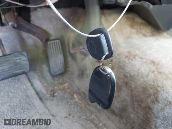 ✅ 2002 Chevrolet Suburban LS • VIN: 3GNEC16Z92G145553 • Лот: 43080985. Опубликован ранее на IAAI с пробегом 218 557 миль. Бесплатный доступ к архиву аукционных продаж из США и подробный отчёт об истории автомобиля на DreamBid. Изображение 11.