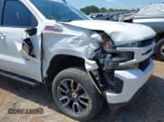 ✅ 2020 Chevrolet Silverado 1500 RST • VIN: 3GCUYEEL0LG438818 • Lot: 40846782. Wystawiony na IAAI z przebiegiem 108 018 mil. Bezpłatny archiwum sprzedaży aukcyjnych z USA i szczegółowy raport historii pojazdu na DreamBid. Zdjęcie 18.