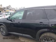 ✅ 2025 Nissan Rogue S • VIN: 5N1BT3ABXSC765294 • Lot: 41905928. Listed on IAAI with 600 mi. Free auction sales archive from the USA and detailed vehicle history report at DreamBid. Image 15.