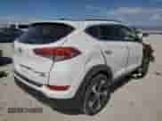 2016 Hyundai Tucson Limited z VIN KM8J3CA25GU116841, wystawiony jako Copart lot #68388095 z przebiegiem 106 242 mil mil oraz Czysty tytuł • Clean title. Historia ofert i sprzedaży dostępna na DreamBid. Obrazek 3.