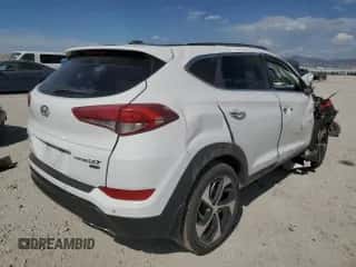 2016 Hyundai Tucson Limited z VIN KM8J3CA25GU116841, wystawiony jako Copart lot #68388095 z przebiegiem 106 242 mil mil oraz Czysty tytuł • Clean title. Historia ofert i sprzedaży dostępna na DreamBid. Obrazek 3.