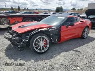 2016 Chevrolet Corvette Z51 3LT z VIN 1G1YM2D78G5117535, wystawiony jako Copart lot #51256535 z przebiegiem 35 611 mil mil oraz Szkoda całkowita • Salvage title. Historia ofert i sprzedaży dostępna na DreamBid. Obrazek 1.
