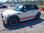 ✅ 2010 MINI Convertible S • VIN: WMWMS3C57ATY51245 • Лот: 41802174. Опубликован ранее на IAAI с пробегом 110 154 миль. Бесплатный доступ к архиву аукционных продаж из США и подробный отчёт об истории автомобиля на DreamBid. Изображение 2.