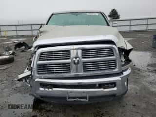 2010 Dodge 3500 Laramie z VIN 3D73Y3HL7AG139292, wystawiony jako Copart lot #87964995 z przebiegiem 162 282 mil mil oraz Szkoda całkowita • Salvage title. Historia ofert i sprzedaży dostępna na DreamBid. Obrazek 5.