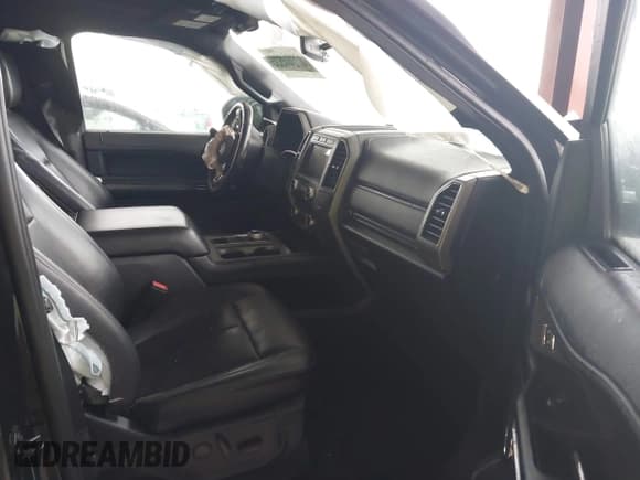 ✅ 2021 Ford Expedition XLT • VIN: 1FMJU1HT2MEA29260 • Lot: 42105004. Wystawiony na IAAI z przebiegiem 115 912 mil. Bezpłatny archiwum sprzedaży aukcyjnych z USA i szczegółowy raport historii pojazdu na DreamBid. Zdjęcie 5.