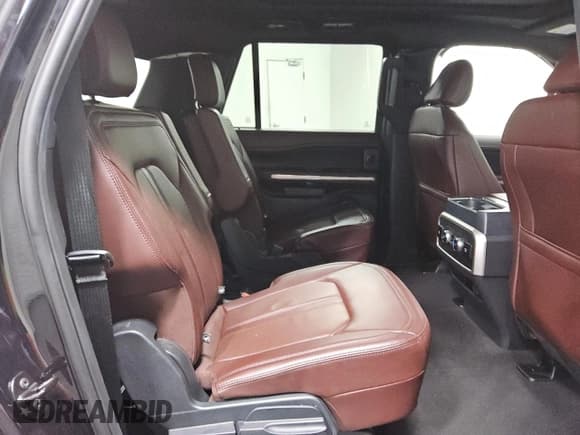 ✅ 2024 Ford Expedition Max Limited • VIN: 1FMJK2A86REA48466 • Лот: 90496995. Опубликован ранее на Copart с пробегом 8 381 миль. Бесплатный доступ к архиву аукционных продаж из США и подробный отчёт об истории автомобиля на DreamBid. Изображение 11.