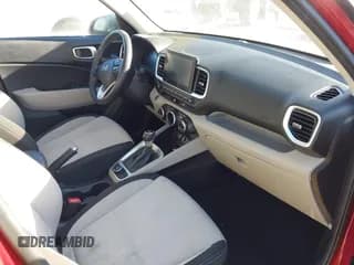 ✅ 2024 Hyundai Venue SEL • VIN: KMHRC8A37RU289787 • Lot: 41780208. Listed on IAAI with 25,142 mi. Free auction sales archive from the USA and detailed vehicle history report at DreamBid. Image 5.