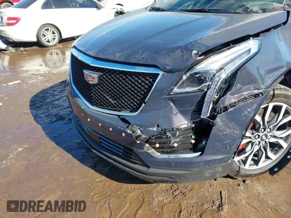 ✅ 2024 Cadillac XT5 Sport AWD • VIN: 1GYKNGRS5RZ729542 • Lot: 41161778. Listed on IAAI with 6,738 mi. Free auction sales archive from the USA and detailed vehicle history report at DreamBid. Image 18.