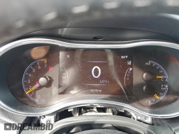 ✅ 2020 Jeep Grand Cherokee Altitude • VIN: 1C4RJEAG4LC258814 • Лот: 82366015. Опубликован ранее на Copart с пробегом 63 170 миль. Бесплатный доступ к архиву аукционных продаж из США и подробный отчёт об истории автомобиля на DreamBid. Изображение 9.