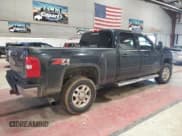 ✅ 2014 Chevrolet Silverado 2500HD LTZ • VIN: 1GC1KYE85EF106850 • Lot: 92927505. Wystawiony na Copart z przebiegiem 269 143 mil. Bezpłatny archiwum sprzedaży aukcyjnych z USA i szczegółowy raport historii pojazdu na DreamBid. Zdjęcie 3.