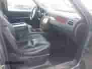 2007 Chevrolet Silverado 1500 1LT with VIN 2GCEK13MX71620793, listed as a IAAI auction lot 43307609 with 152,249 mi miles and . Bid and sale history available at DreamBid. Image 5.